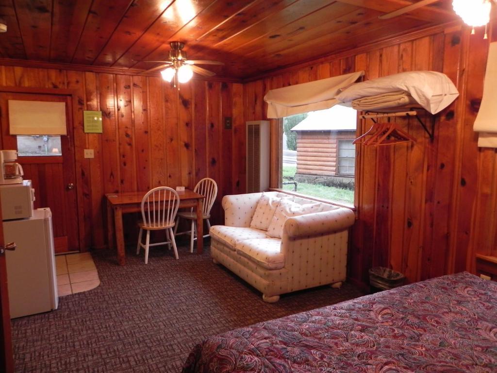 Apache Village Cabins Ruidoso Pokoj fotografie